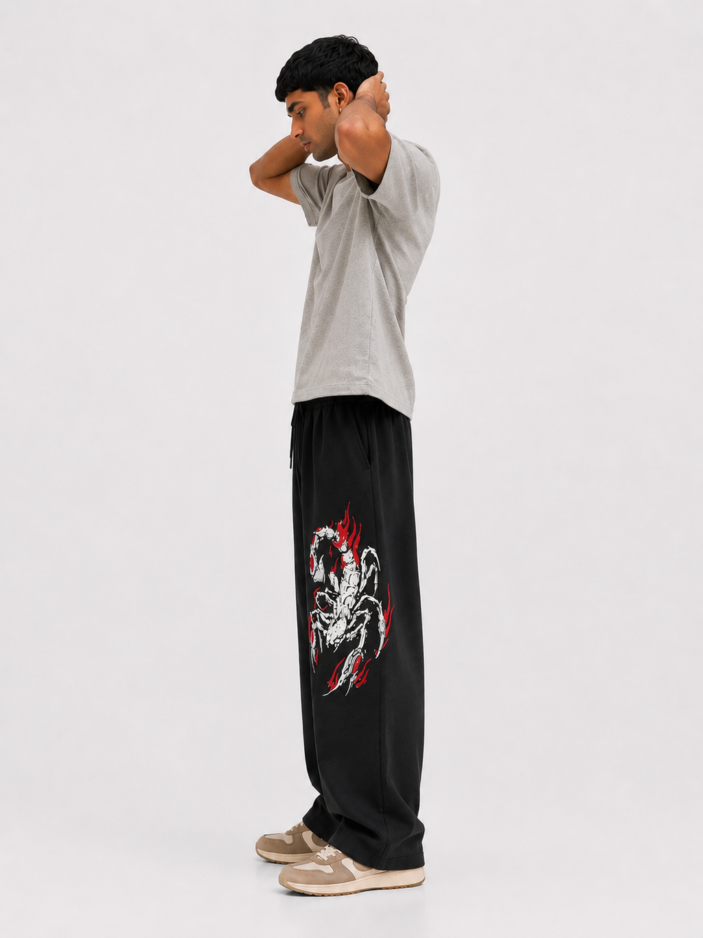 Scorpion Flame Baggy Sweatpants – Black